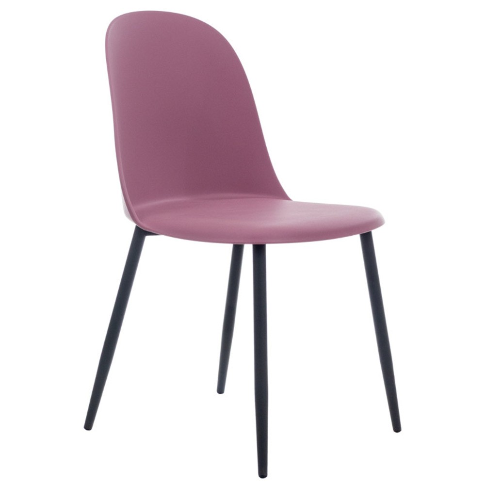 Moderná stolička v ružovej farbe.